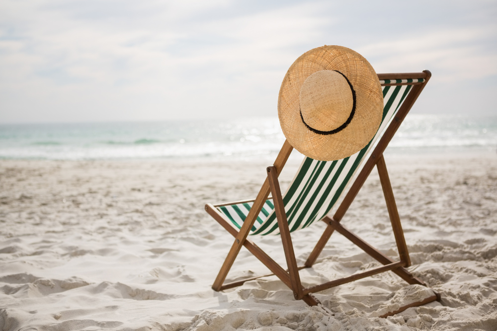 silla de playa sobre la arena